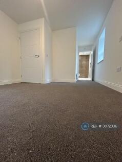 Cheshunt, Waltham Cross, EN8 photo 5