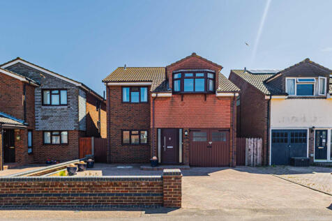 Southend-on-sea, SS3 - property photo