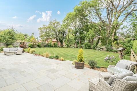 1294613-14-682b9e4849672-ARW