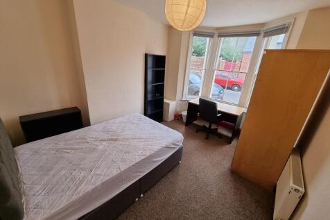 46 Plymouth Place, Leamington Spa photo 4