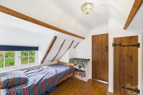 CAM01995G0-PR0326-STILL060