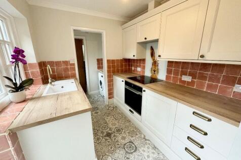 Church Lane, Christchurch, Dorset, BH23 photo 3