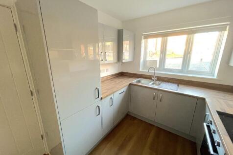 Chesterhill Avenue, Dalton, Rotherham photo 4