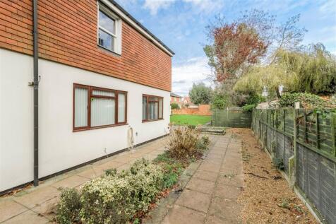 34 Debdale Road - Revisit 006.jpg