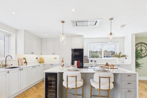 Living/Dining/Kitchen Space