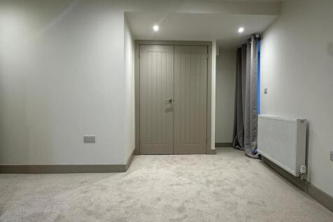 Bedroom_1