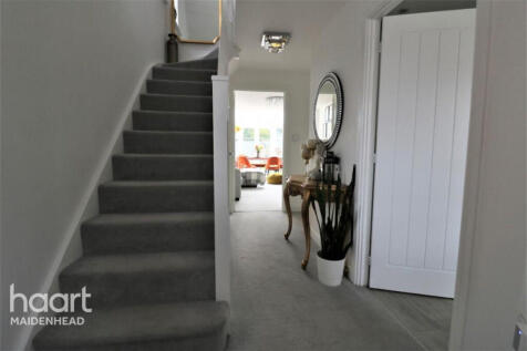 Doolittle Avenue, High Wycombe photo 3