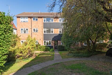 5 Vandyke Close Rr Ext.jpg
