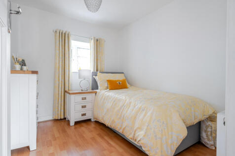 1289200-1-6839811...