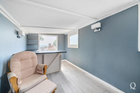 b736753d-75ea-468...