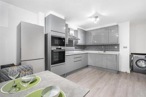 Co-Living Accommodation - Surbiton Road, Kingston Upon Thames photo 4