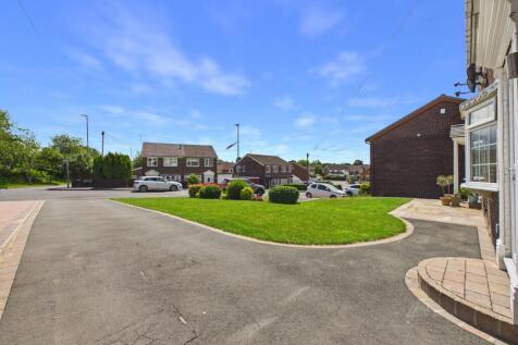 25- Rob Hammond EweMove Pontefract