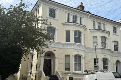 100 Buckingham Road.jpg