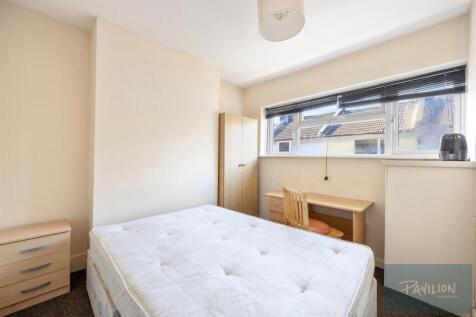 St Mary Magdalene Street, 42-001.JPG