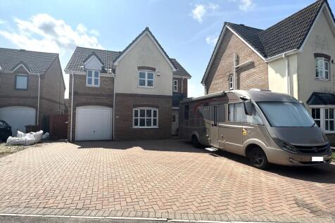 Chatteris, PE16 - property photo