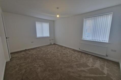 Frickley Drive, South Elmsall, PONTEFRACT photo 4