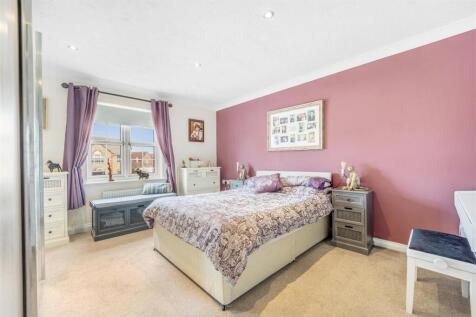 28 Ashton Hall Drive (Wyberton)-33.jpg