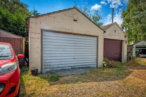 garage.jpg