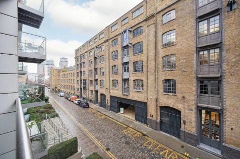 1 bed, 1 bath Flat in London - Photo 8