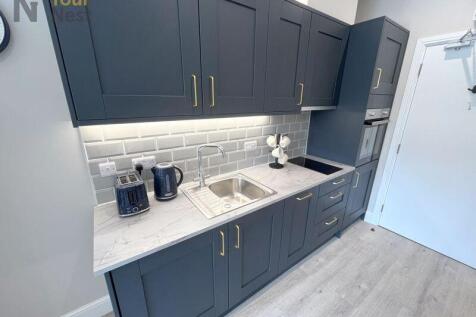 Apartment 13, Centaur House, Great George Street Leeds, LS1 3LA photo 3