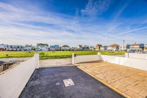 23 Sandy Beach Estate, Hayling Island-Small-Portic