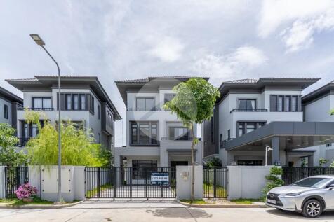 5 Bedroom Queen B Villa For Sale - Chip Mong 598, Khan Russey Keo, Phnom Penh