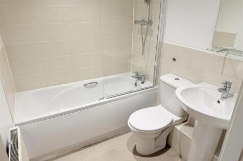Flat 14, Malt House Court, Liversedge photo 4
