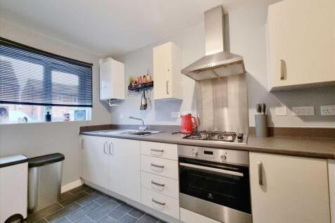Kitchen: