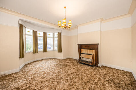 84 Woodford Ave -...