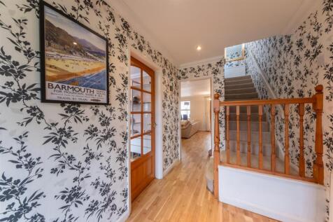 10 Meadow Close-017.jpg