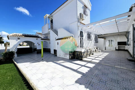 2 Bedroom Detached For sale-NEA639-2