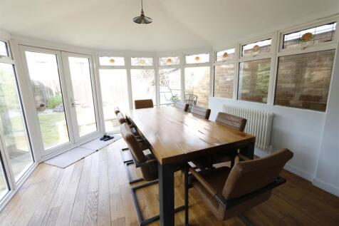 Portman Close, Hitchin photo 5