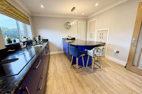 kitchen breakfast room