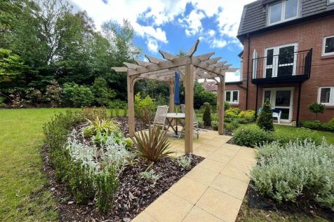 Coronation Lodge, West Kirby photo 3