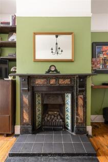 Cavendish Drive, E11
