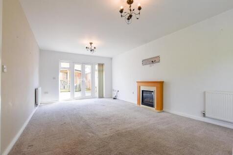 Living Room.jpg