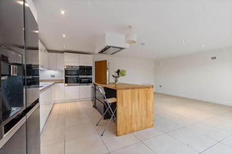 81a Hallam Grange Road, Sheffield 05_297.jpg