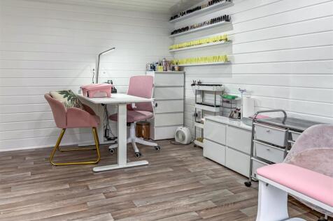 Garden Office / Studio