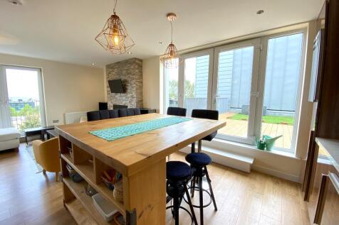 Kimmerghame Place, Fettes, Edinburgh, EH4 photo 4