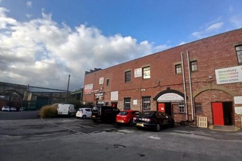 Warehouse to rent Image 3