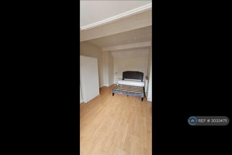650 Bedroom 