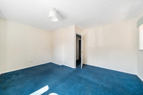 The Lindens, Towcester, Northamptonshire, NN12 photo 4