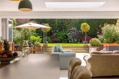 Family Area/Garden
