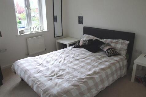 Farcroft Close, Lymm photo 3