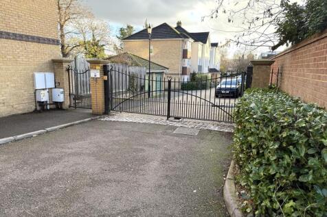 Property Image 8