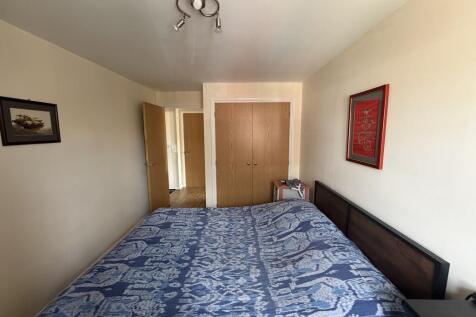 master bed 2