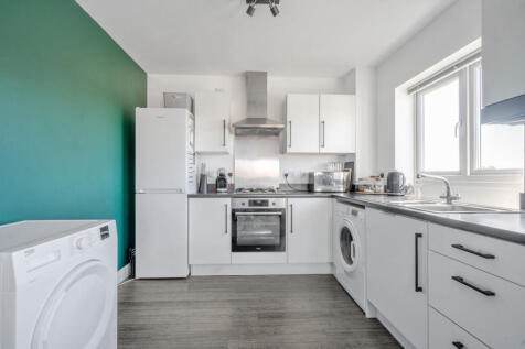 1358569-3-68d2777...