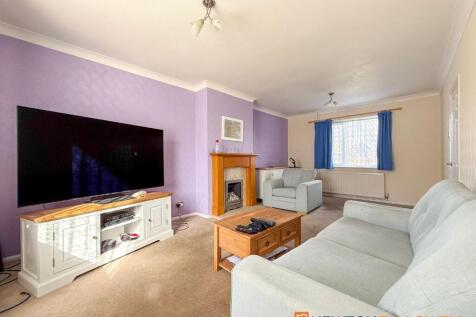 Lounge 1