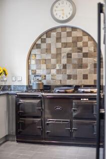 4 bed, 2 bath Town House in Edinburgh - Photo 14