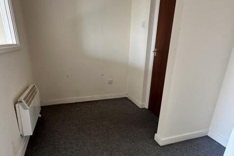 Birchwood Close, Rotherham, South Yorkshire, S66 photo 5